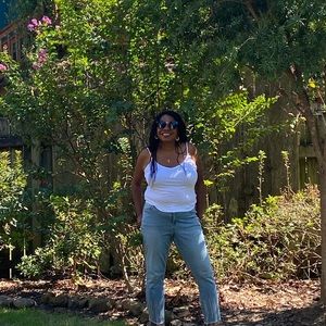 Meet your Posher, Chandra